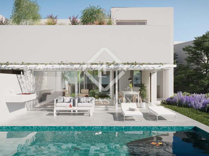 Houses and country estates for sale in Girona Lucas Fox