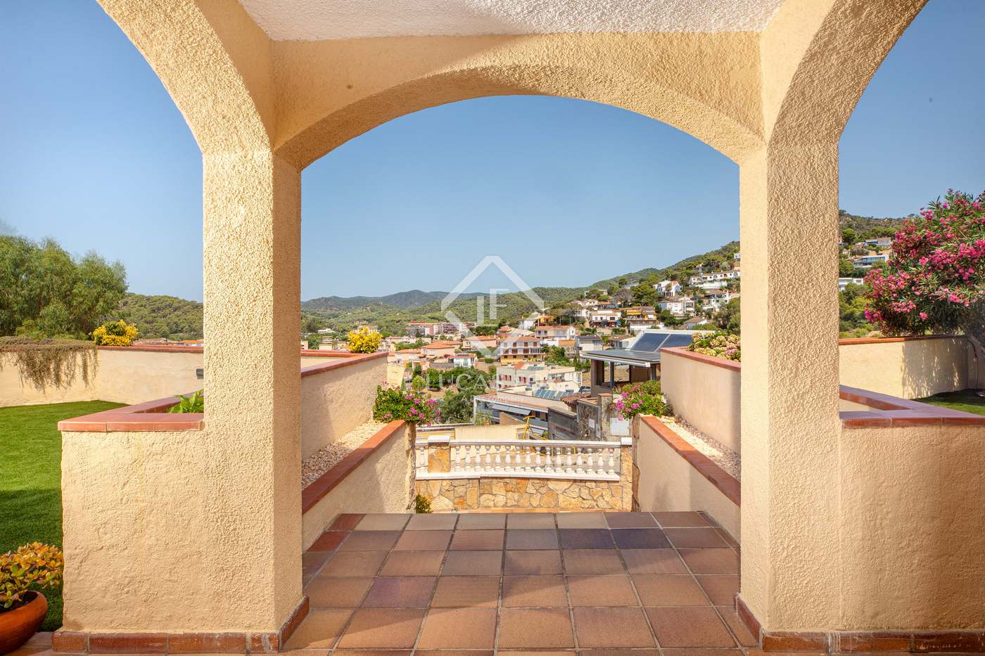 House in Girona - Image 5