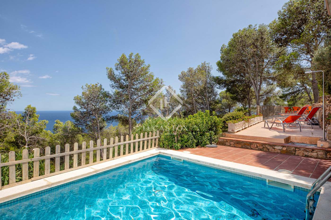 House in Girona - Image 4