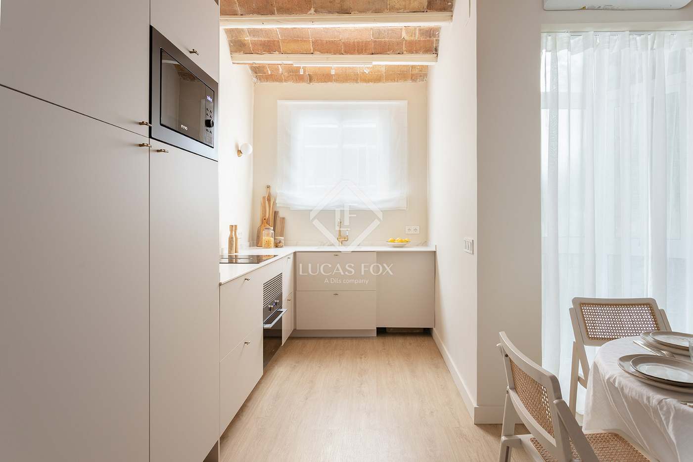 Apartment in Barcelona - Image 5