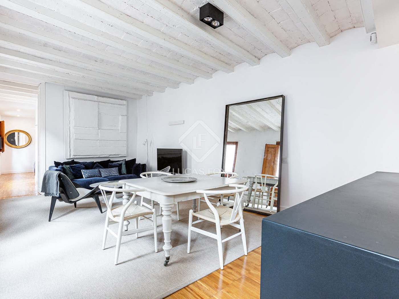 Apartment in Barcelona - Image 5