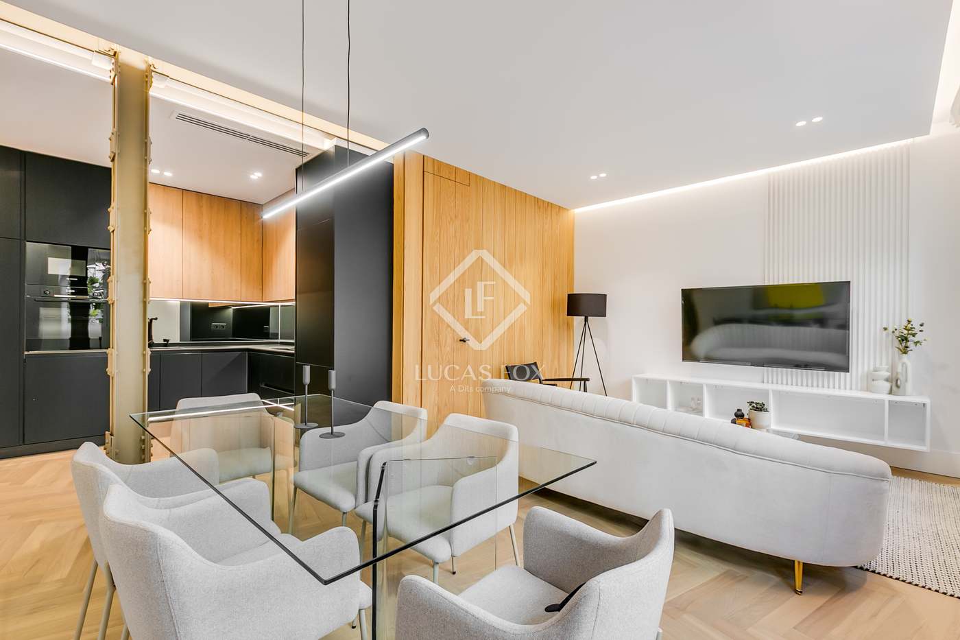 Apartment in Comunidad de Madrid - view 1