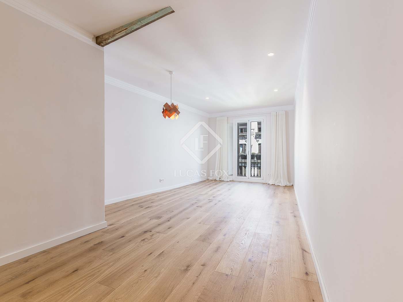 Apartment in Barcelona - Image 4