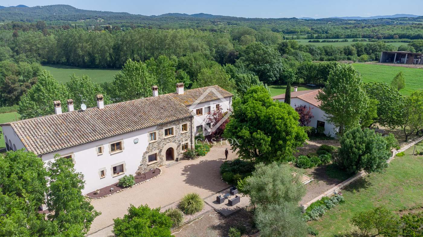 House in Girona - view 1