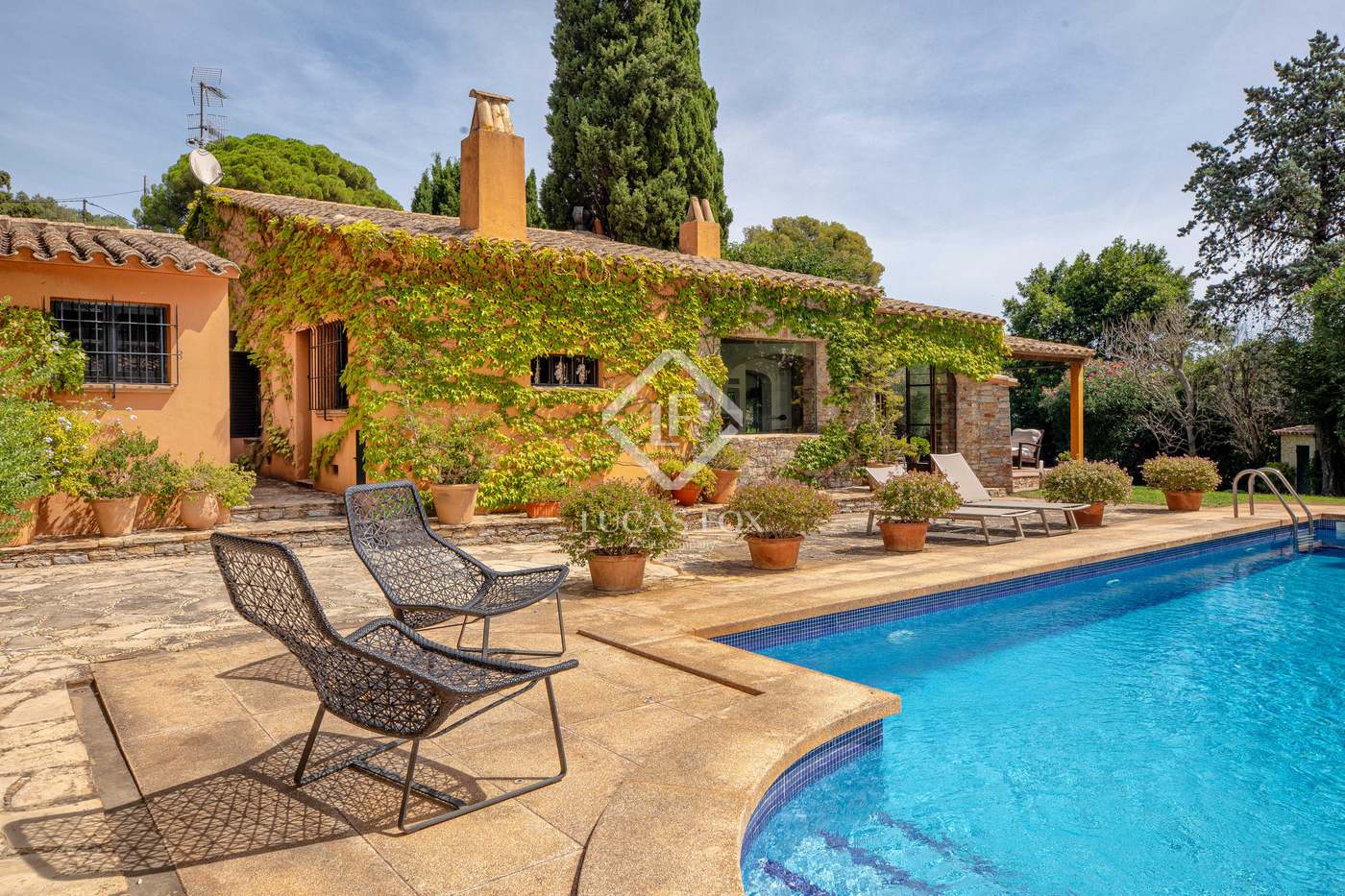 House in Girona - view 1