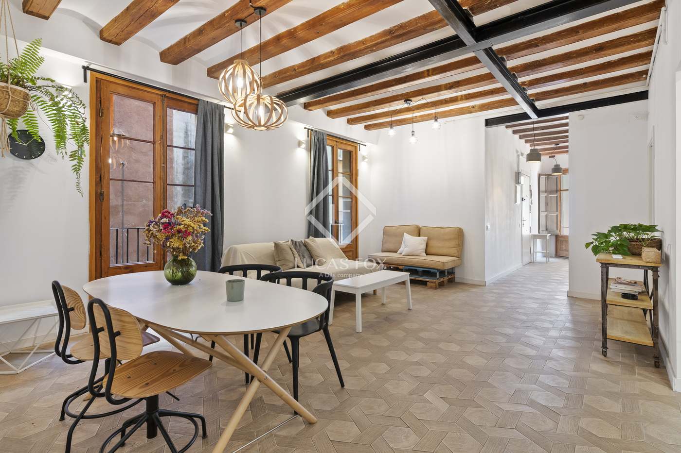 Apartment in Barcelona - view 1