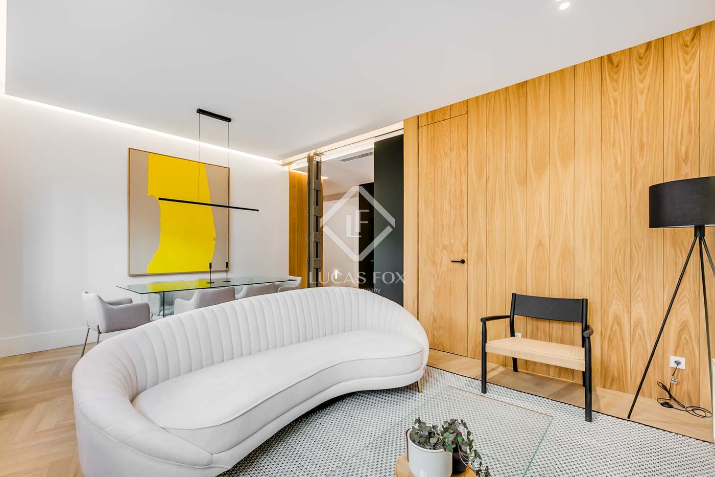 Apartment in Comunidad de Madrid - Image 4