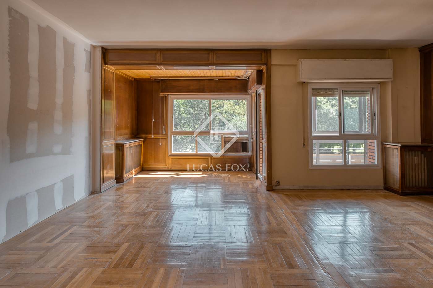 Apartment in Comunidad de Madrid - Image 2